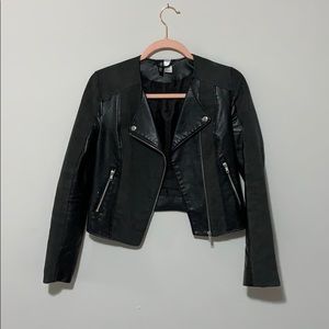 🔴 H&M LEATHER JACKET 🔴